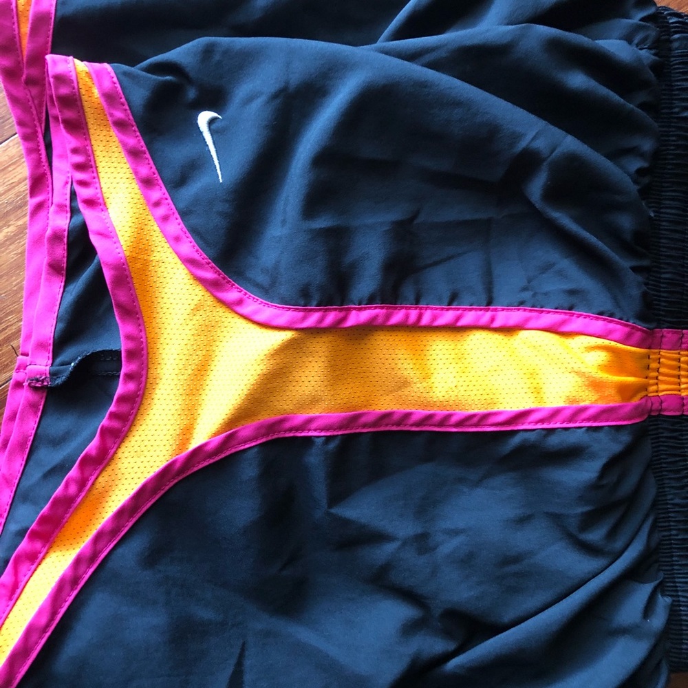 Women’s Nike XS running shorts
